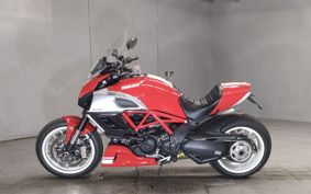 DUCATI DUCATI  DIAVEL 2013 G102JC