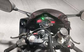 YAMAHA YZF-R6 2006 RJ12