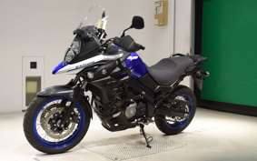 SUZUKI Vｽﾄﾛｰﾑ650XTA 2024 C733M