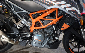 KTM 250 DUKE JPE40
