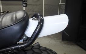 SUZUKI GRASS TRACKER NJ4BA