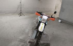 YAMAHA SEROW 225 1KH