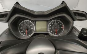 YAMAHA X-MAX 250 SG42J
