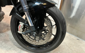 KTM 1290 SUPER DUKE R 2015 V3940