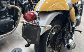 TRIUMPH THRUXTON 2006 TJ9042