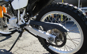 SUZUKI DJEBEL200 SH42A