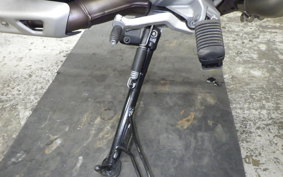 MOTO GUZZI V85 TT 2022
