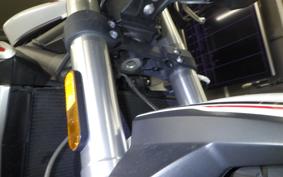 TRIUMPH STREET TRIPLE S 2020