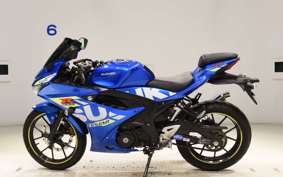SUZUKI GSX-R125 2014 DL33B