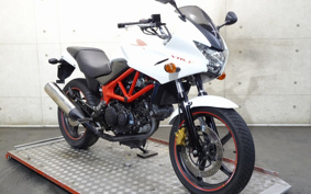 HONDA VTR 250 F MC33