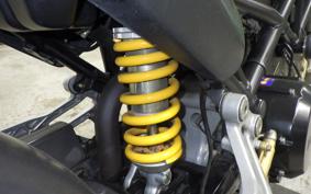 DUCATI MONSTER 400 IE 2005