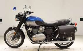 TRIUMPH BONNEVILLE T120 2022