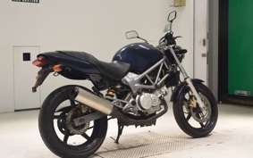 HONDA VTR 250 2012 MC33