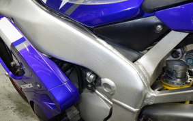 YAMAHA YZF-R1 2001