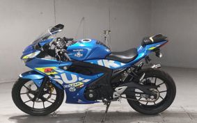 SUZUKI GSX-R125 DL33B