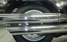SUZUKI BOULEVARD 400 2015