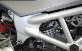 HONDA VTR 250 Gen. 2 2003 MC33