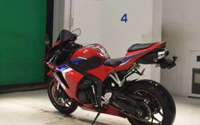 HONDA CBR600RR 2021 PC40