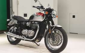 TRIUMPH BONNEVILLE T120 2017