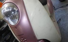 HONDA CREA SCOOPY AF55