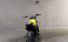 YAMAHA TW225 DG09J