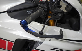 YAMAHA YZF-R1 2022 RN65J