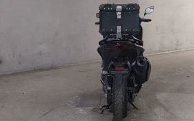 YAMAHA T-MAX 560 SJ19J