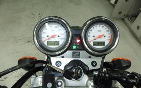 HONDA VTR 250 Gen. 2 MC33