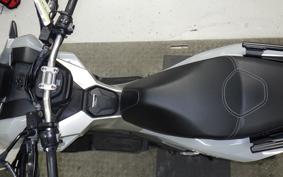 HONDA ADV160