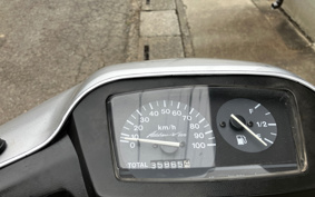 SUZUKI ADDRESS V100 CE11A