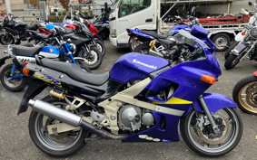 KAWASAKI ZZ-R600 1996 ZX600E