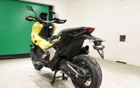 HONDA X-ADV 750 2025 RH21