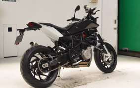 HUSQVARNA HUSQVARNA NUDA900 2013