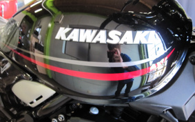 KAWASAKI Z900RS 2024 ZR900K