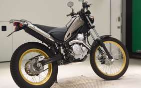 YAMAHA TRICKER DG32J