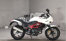 HONDA VTR 250 F MC33
