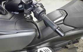 YAMAHA T-MAX 560 T 2021 SJ19J