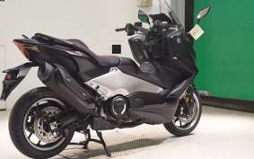 YAMAHA T-MAX 560 2026 SJ21J