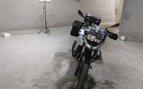 BMW F700GS 2014 0B01