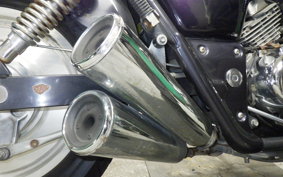 HONDA MAGNA 250