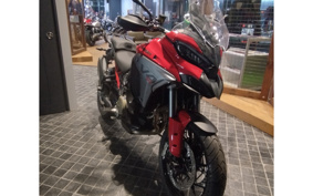 DUCATI MULTI STRADA V4S 2025 1000