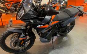 KTM 890 ADVENTURE	 2024 TS640