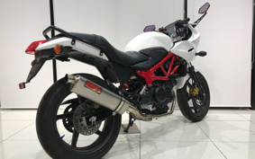 HONDA VTR 250 F MC33
