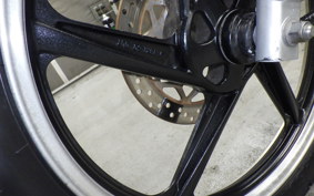 YAMAHA YB125SP 2022