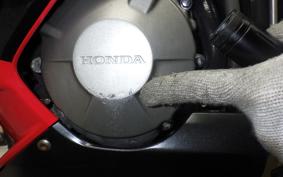 HONDA CBR600RR 2004 PC37