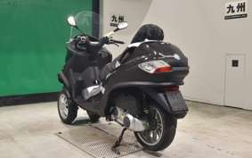 PIAGGIO PIAGGIO MP3 250