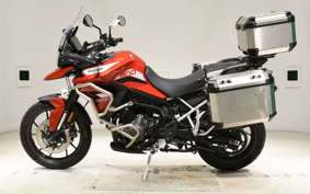 TRIUMPH TIGER 900 GT PRO