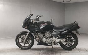 HONDA ZELBIS MC25