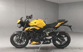 TRIUMPH STREET TRIPLE RS HDA614