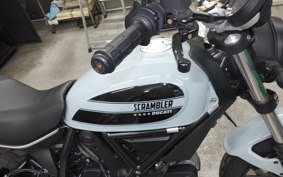 DUCATI SCRAMBLER SIXTY2 2022